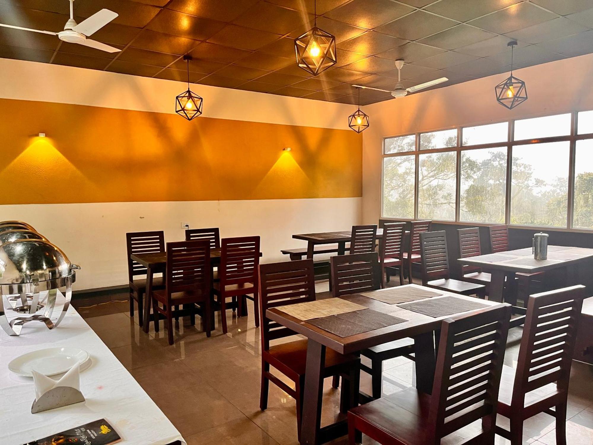 Munnar Tea Estate Cottage And Resort - Away From City Hustle Exterior foto